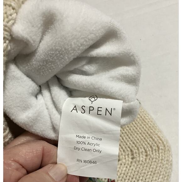 Aspen Knit Christmas Stocking Fleece Lined with Cuffed Top and Pompoms EUC - Picture 3 of 6